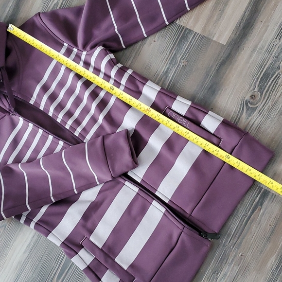 O'Neill Zip up - Picture 9 of 10